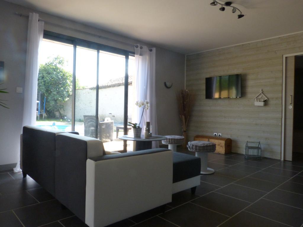 Gite Sud Deux Sevres Marigny  Camera foto